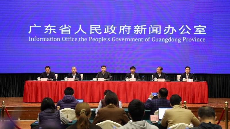 广东疫情防控首发布，回顾与展望的启示